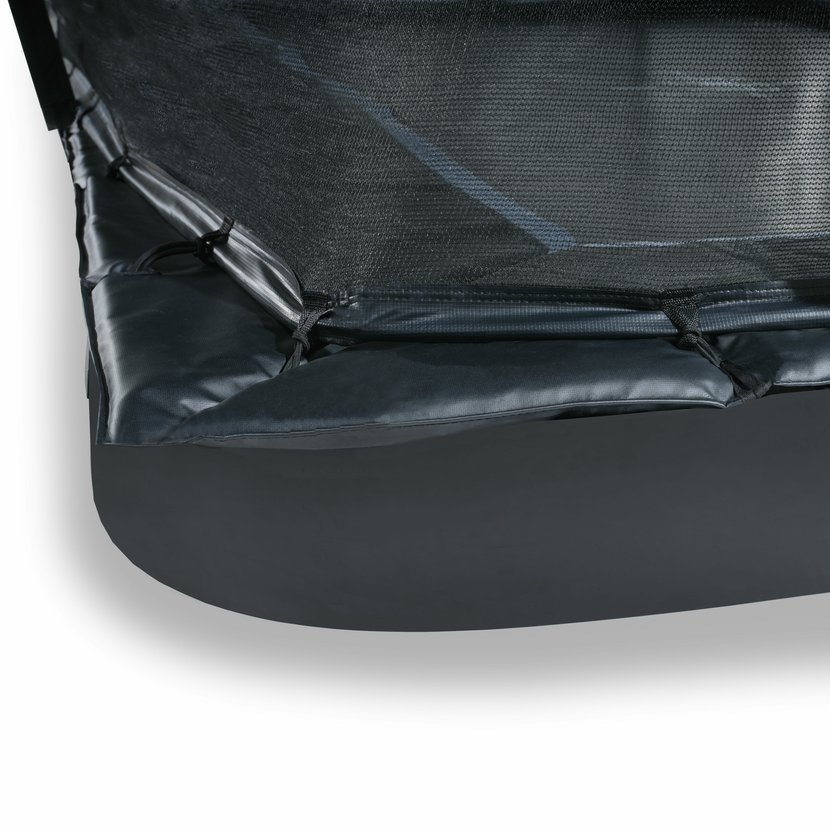 EXIT Dynamic Ground Level 305 x 519 cm s ochrannou sítí