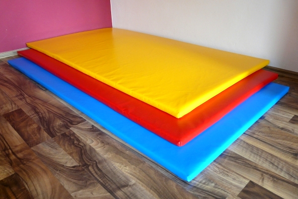 Molitanová žíněnka 125x100x4 cm