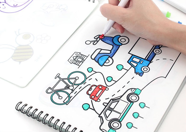 Stíratelná silikonová kniha omalovánek DOPRAVNÍ PROSTŘEDKY + fixy a hadřík ZDARMA