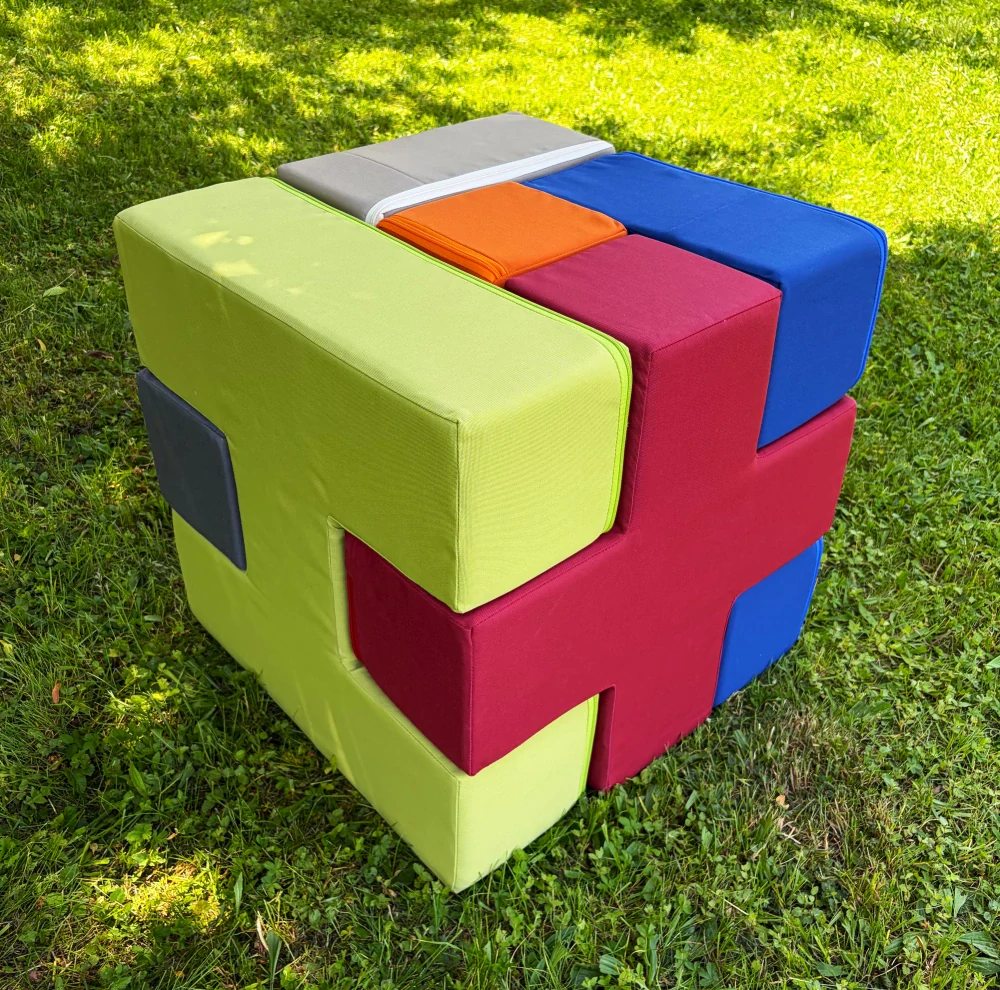Molitanová SKLÁDACÍ KOSTKA OUTDOOR (60 cm)