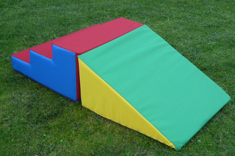 Molitanová Střecha (schody+klín), výška 30 cm + DÁREK