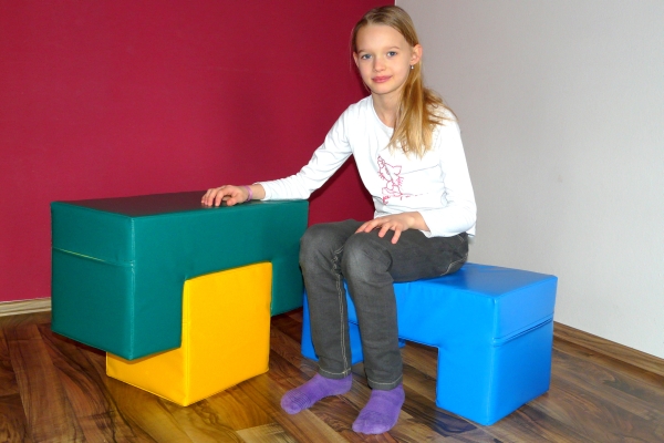 Molitanová sestava sedátko + stoleček 3 ks