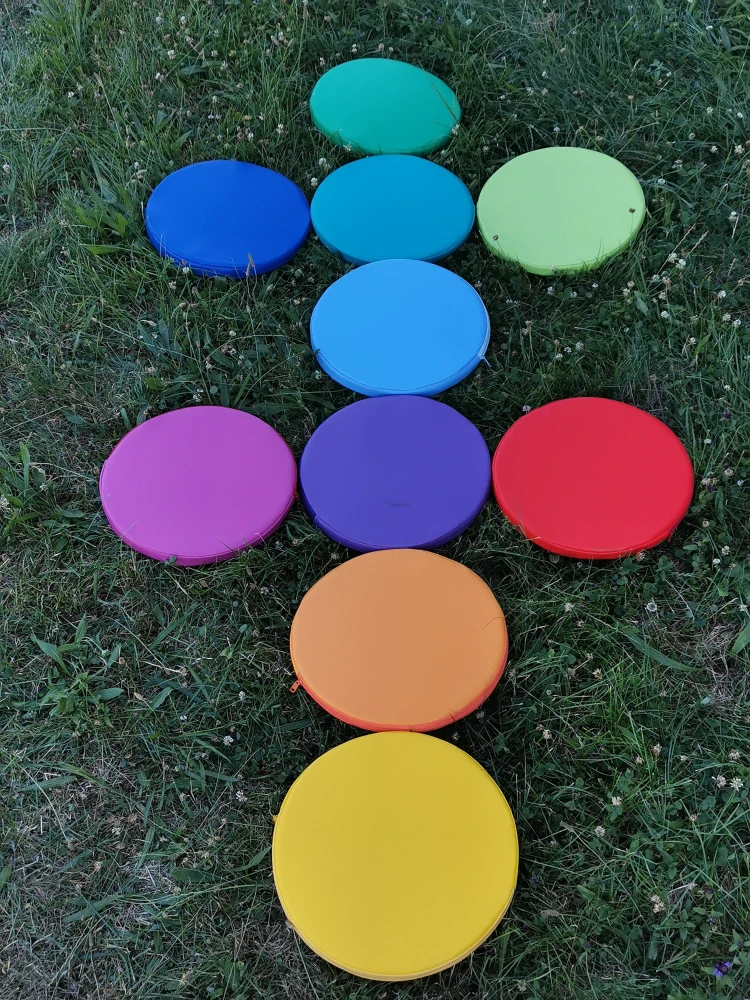 Molitanové podsedáky 20 ks se stojanem + DÁREK