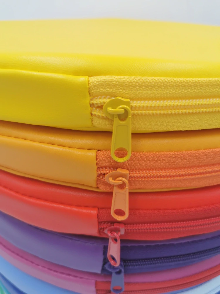 Molitanový podsedák 35 cm