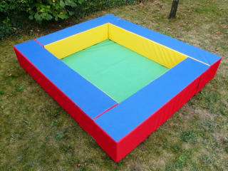 Molitanová ohrádka/bazén 210x180 cm